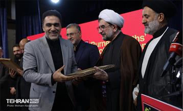 افتتاح نمایشگاه عکس «نفس‌های سوخته» 27