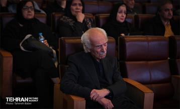 تشییع پیکر زنده‌یاد استاد سیدعبدالله انوار 31