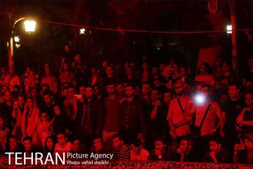 نمایش دریادلان 16