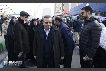 راهپیمایی ۲۲ بهمن در تهران -۱ 28