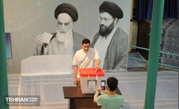 انتخابات چهاردهمین دوره ریاست جمهوری - حسینیه جماران 31