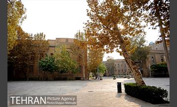 پاییز میدان مشق (سر در باغ ملی) 21