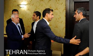 نشست هم اندیشی مدیرعامل سازمان زیباسازی، مدیران کل روابط عمومی بانک های عامل و مدیران شرکت های تبلیغاتی 42