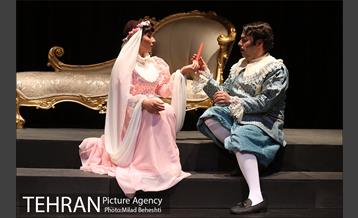 نمایش هوراشیو 10