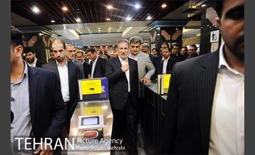 بازدید معاون اول رئیس جمهور به همراه شهردار تهران از مترو تهران 23