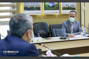 بازدید معاون هماهنگی امور مناطق از منطقه 5