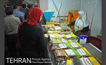 برج میلاد تهران در ایام نوروز 30