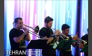 کنسرت رضا صادقی‎ 12