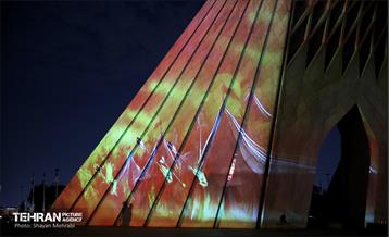 ویدئو مپینگ محرم در برج آزادی 18