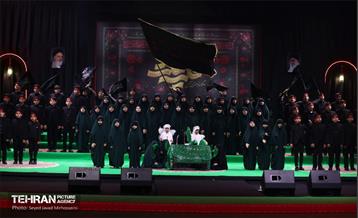 سوگواره آئینی هنری «تکیه ملت» در ورزشگاه شهید شیرودی 9