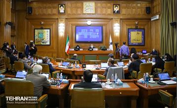 حضور شهردار تهران در چهلمین جلسه شورای اسلامی شهر 9