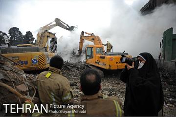 ششمین روز آواربرداری ساختمان پلاسکو -1 37