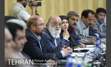 حضور شهردار تهران در بیست و هشتمین اجلاس عمومی شورای عالی استان ها 19