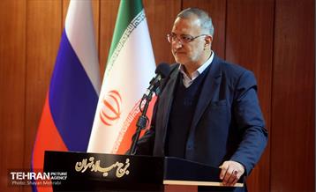 نشست صمیمی شهردار تهران با اساتید دانشگاه‌های ایران و روسیه 64