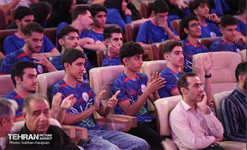 آیین اختتامیه رویداد ورزشی «قهرمان شهر» 92