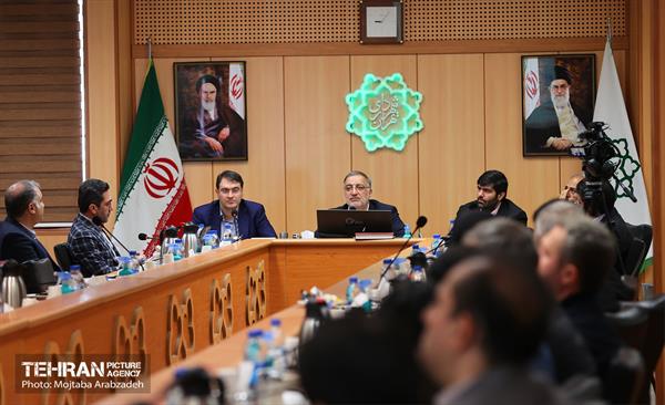 نشست بررسی نحوه توزیع قبوض عوارض نوسازی و پسماند 21