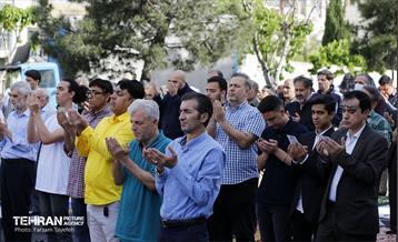 اقامه نماز عید سعید فطر در محله شهران 30