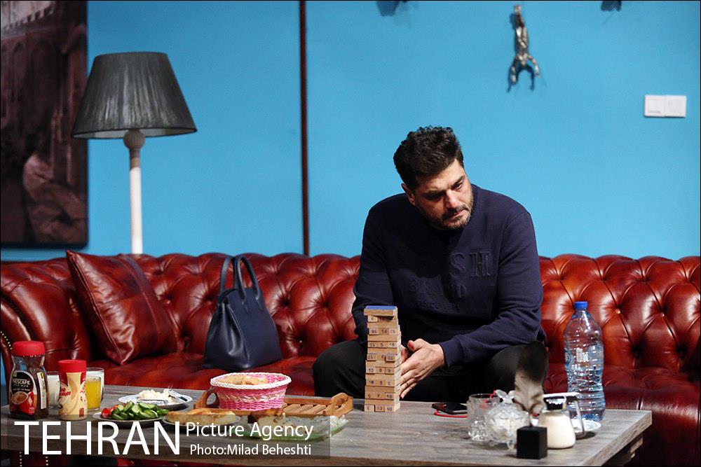 نمایش 30 دی 95 1