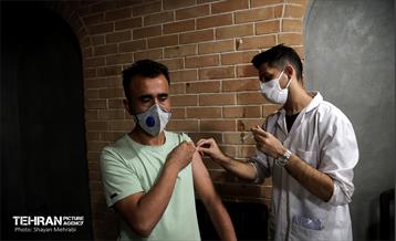 طرح واکسیناسیون افراد آسیب دیده اجتماعی و فاقد مدارک هویتی 18