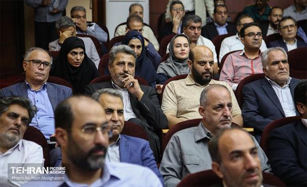 نشست معاون امور مناطق با کارکنان منطقه 4 شهرداری تهران 24