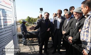آیین افتتاح و بهره‌برداری از پروژه‌های شهری منطقه 2 37