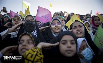 اجتماع بزرگ نوجوانان غرب تهران در پویش سلام فرمانده 44