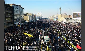 آیین تشییع «سردار قاسم سلیمانی» -3 25