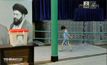 انتخابات چهاردهمین دوره ریاست جمهوری - حسینیه جماران 58