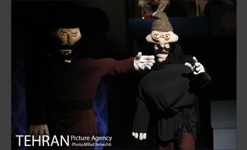 ⁣نمایش حکایت حکایت طبیب اجباری مولیر‎ 8