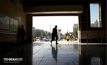 ایستگاه مترو دادمان 15