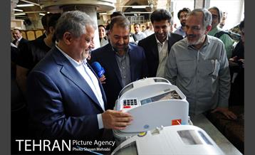 حضور محسن هاشمی در مسجد فخریه برای انتخابات شورایاری ها 3