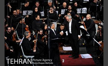 شب موسیقی انقلاب در منطقه گردشگری عباس آباد 29