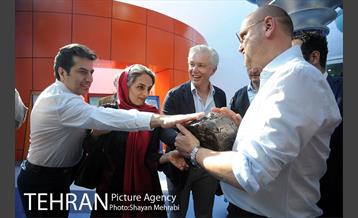 شهردار وین، مهمان تهران 45