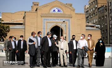 بازدید پیروز حناچی و مهدی چمران از پروژه خانه شهر(بلدیه قدیم) 24