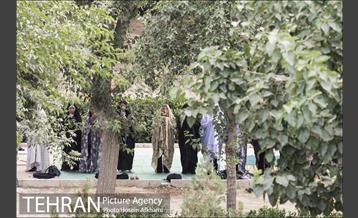 نماز عید فطر در امام زاده ابوالحسن(ع) 11