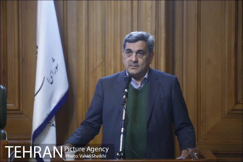 ارائه برنامه پیروز حناچی کاندید شهردار 4