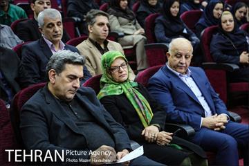 آیین کاشت درخت در بیمارستان شریعتی توسط شهردار تهران 13