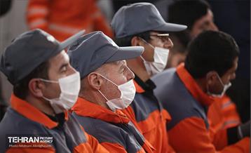 آغاز طرح واکسیناسیون آنفلوانزای پاکبانان و کارگران خدمات شهری شهرداری تهران 24