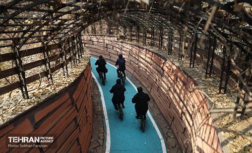 به وقت خدمت؛ مسیر زندگی 51