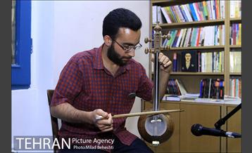 یادمان جشن یک سالگی کتاب فروشی نشرهنوز 10