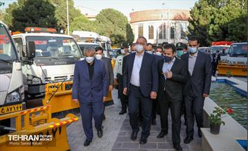 بازدید شهردار  تهران از تجهیزات جدید سازمان مدیریت پسماند 27