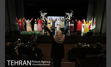 همایش صلح شرافت مندانه؛ ثمره مقاومت در باغ موزه دفاع مقدس‎ 9