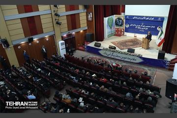 دیدار صمیمانه شهردار تهران با پرسنل منطقه 13 11