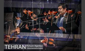 اجرای کنسرت سالار عقیلی در باغ کتاب 17