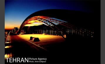 گذر موج دریاچه شهدای خلیج فارس 19