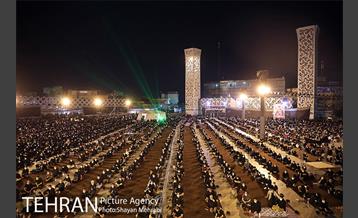 مراسم شام غریبان در میدان امام حسین(ع) 25