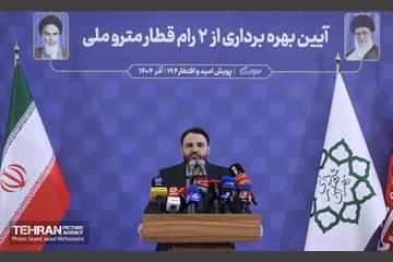 آیین بهره برداری از ۲ رام قطار ساخت داخل 19