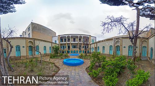 خانه موتمن الاطبا 3