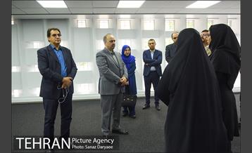 بازدید مدیرکل دفتر شهردار تهران از نمایشگاه دائمی نقشه 1