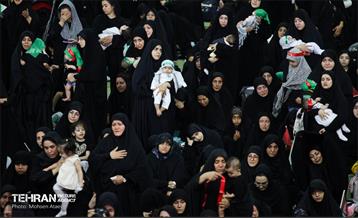 مراسم شیرخوارگان حسینی در مصلای تهران 15